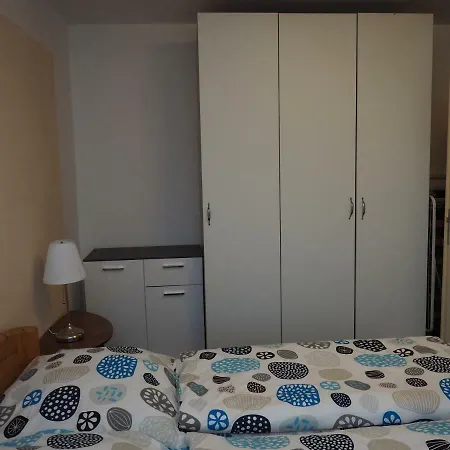 Uni Apartament Essen